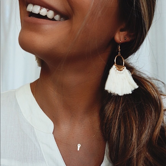 •Antigua Tassel Earrings• - Picture 3 of 6